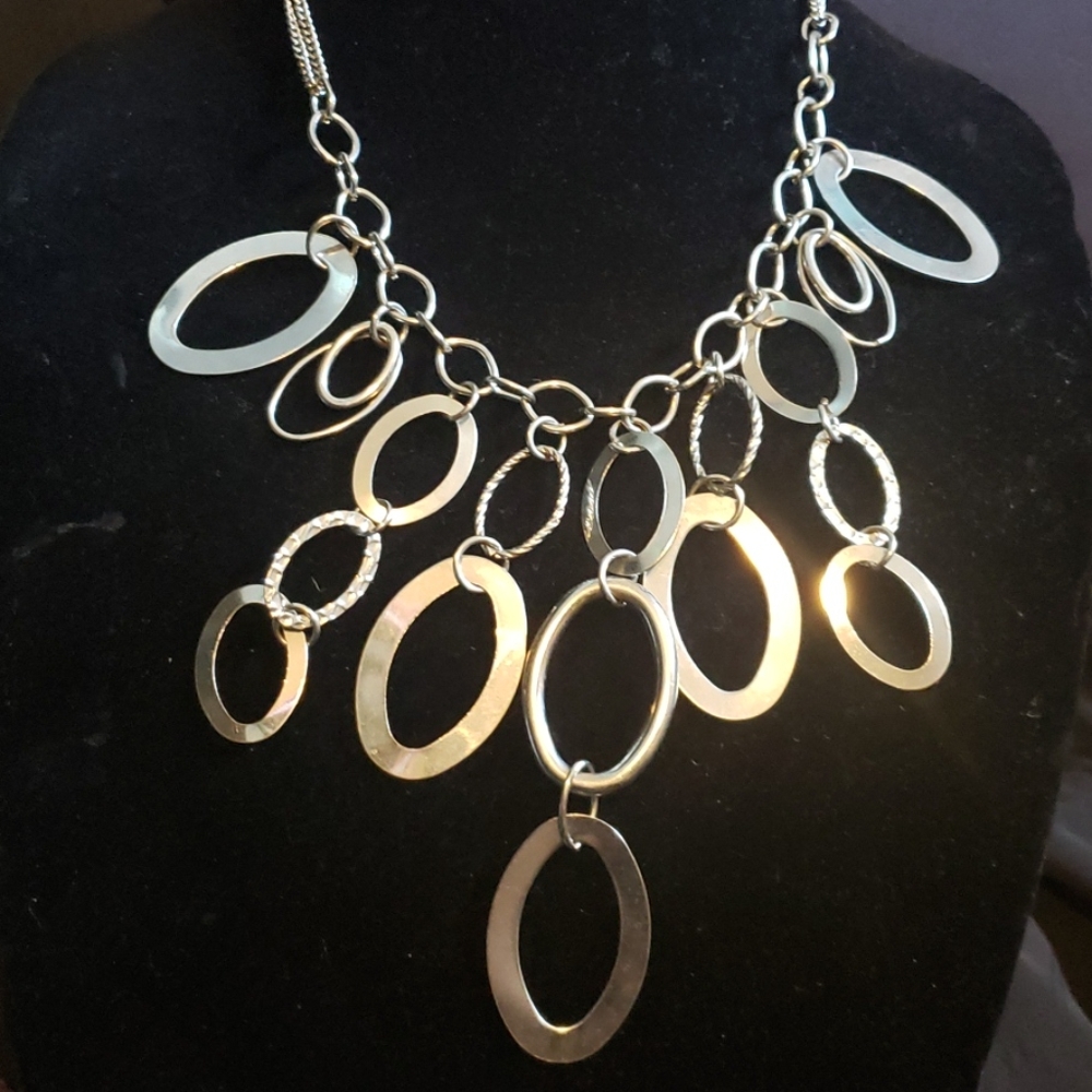 Paparazzi Jewelry: 1year Vintage